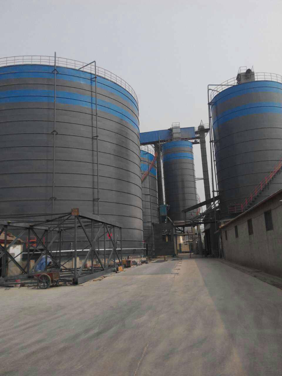 宁蒗粉煤灰储存库基础怎么建造